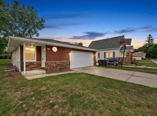 1420 N 27th St, Sheboygan, WI 53081
