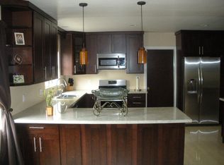 11118 Hershey St, Sun Valley, CA 91352
