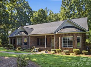 216 Minnie Queen Ln, Belmont, NC 28012