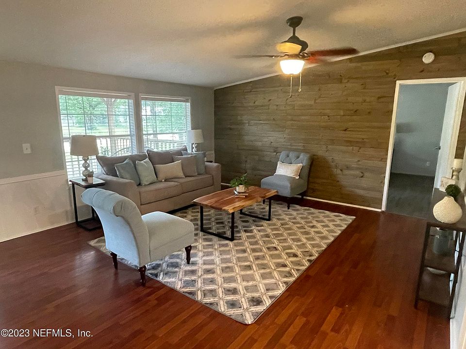 1st image of 172 HORSETAIL Avenue