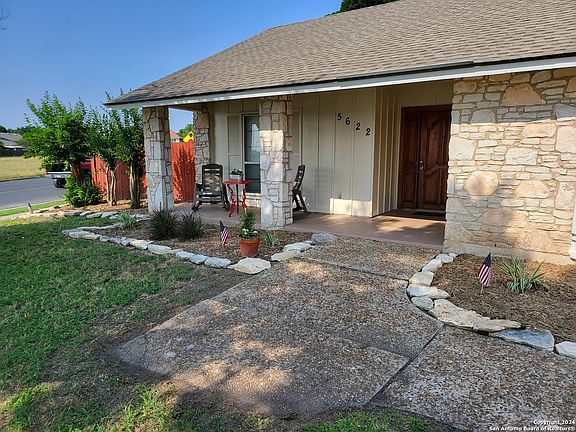 5th image of 5622 LAKEBEND WEST DR