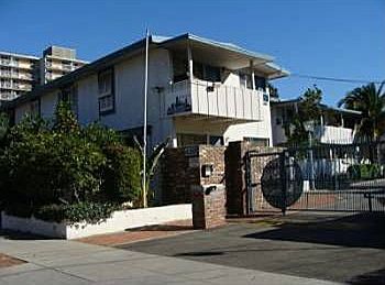 1st image of 420 N Oakland Ave APT 2