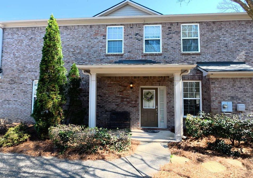 1st image of 3192 Brockenhurst Dr