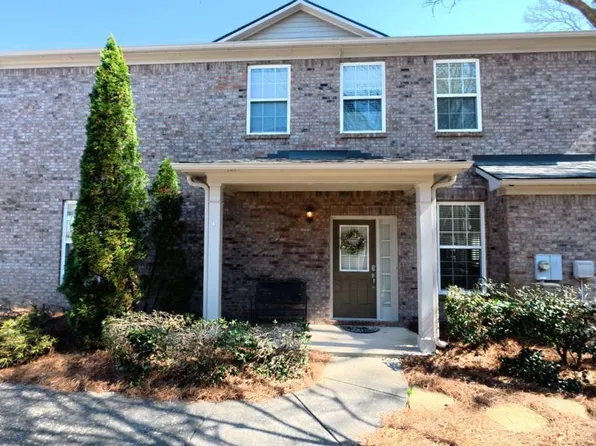 3192 Brockenhurst Dr, Buford, GA 30519