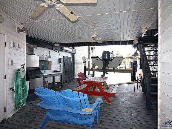 5th image of 100 Hatteras Dr