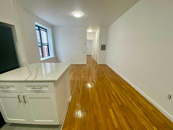 5th image of 206 W 148th St APT 2K
