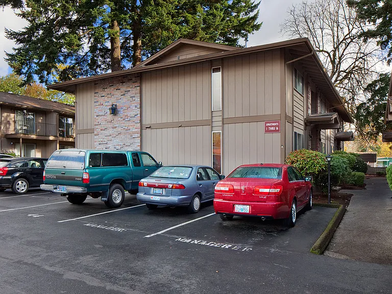 11359 NE Weidler St #1.1 — Photo 12
