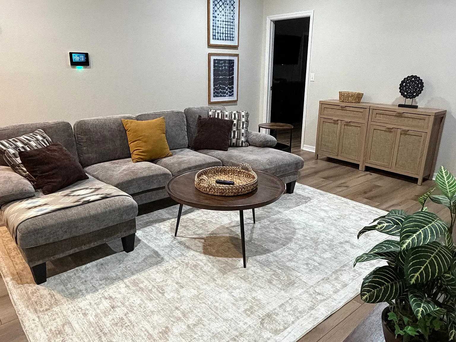 3 bed, 1486 sqft, $2,699 — Photo 2