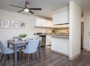 Sundial Apartments, Wilsonville, OR 97070