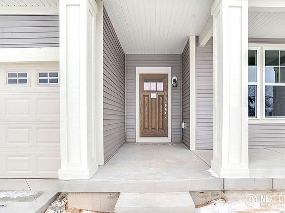 3rd image of 3171 Braeburn Dr #18