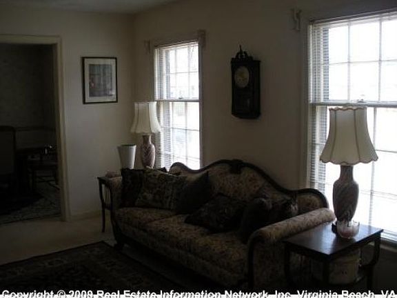 4th image of 3608 Hermitage Dr