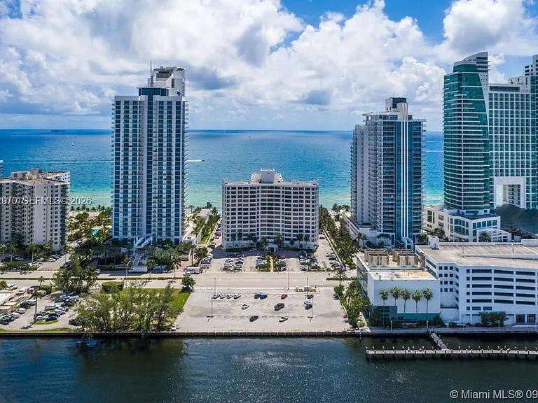 3505 S Ocean Dr #1510 — Photo 18