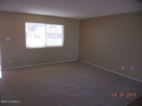 2nd image of 821 N Lesueur