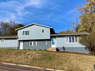 1300 E 35th St, Sioux Falls, SD 57105