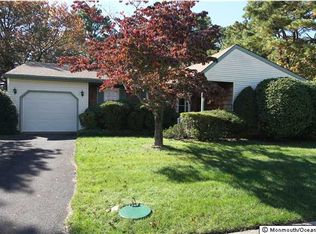 31 Penwood Dr, Manchester Township, NJ 08759