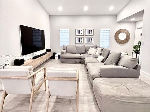 5th image of 9938 NW 30th St