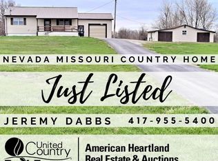 17517 S 1200th Rd, Nevada, MO 64772