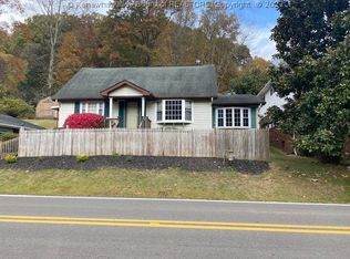 180 40th St, Nitro, WV 25143