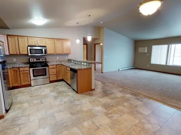 601 Meadow Ridge Loop NW #311, Mandan, ND 58554
