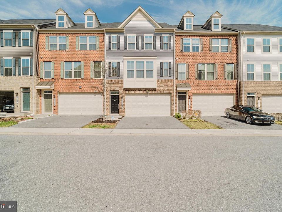 1st image of 10144 Dorsey Ln