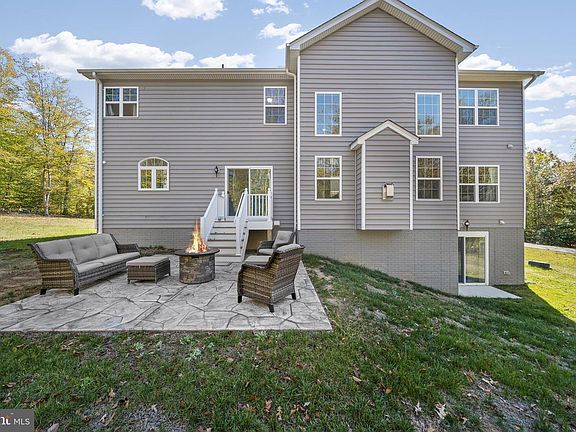 5th image of 2825 Deer Creek Ct