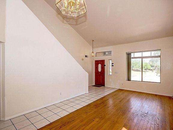 3rd image of 10459 W Sunflower Pl