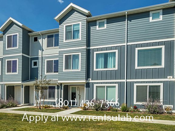 3rd image of 973 Citadel Ln