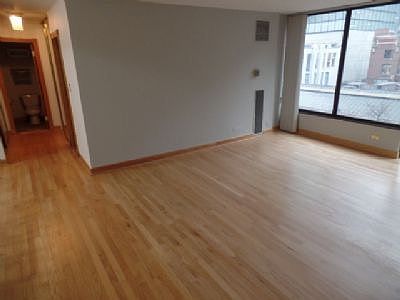4th image of 230 E Ontario St #6