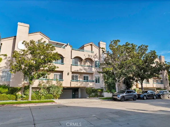 10659 Bloomfield St, Los Angeles, CA 91602