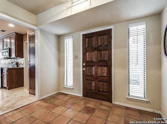 5th image of 1206 Phantom Valley St