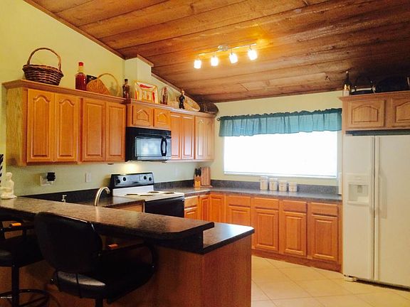 4th image of 1018 W Indian Oaks