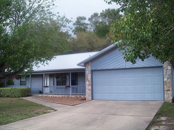 2nd image of 414 20th St