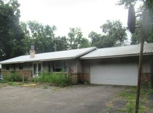 13090 River Rd, Plano, IL 60545