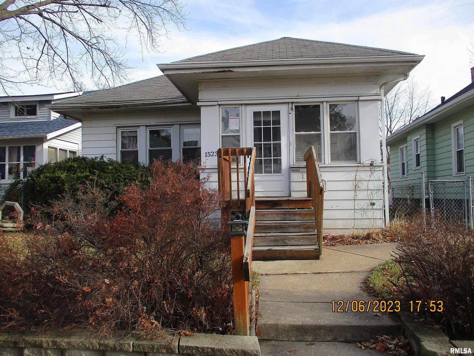 1523 25th St, Rock Island, IL 61201 | Zillow