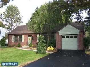 15 W Dale Rd, Wilmington, DE 19810