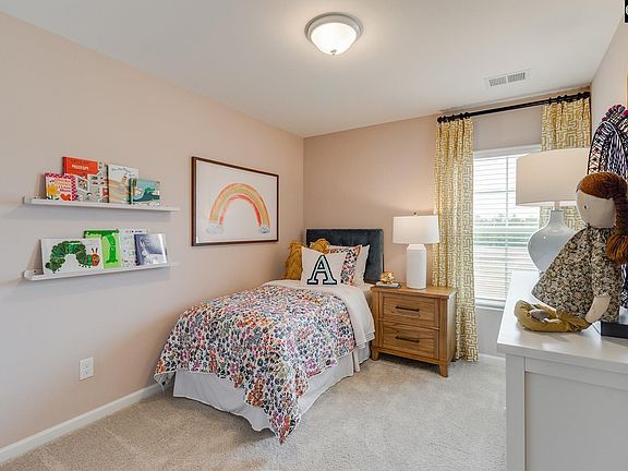 7th image of this home