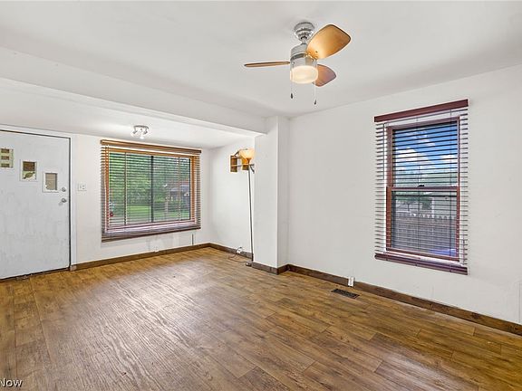 5th image of 402 Kline Ave