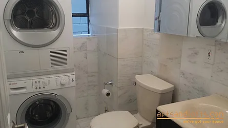 Rented by aptsandlofts.com