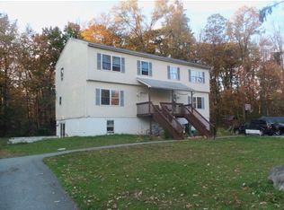 5 Strider Rd, Wallkill, NY 12589