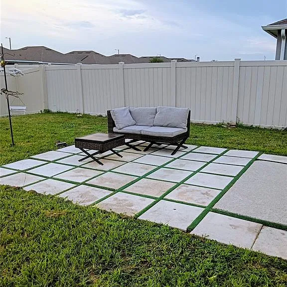 409 Corso Loop — Photo 11