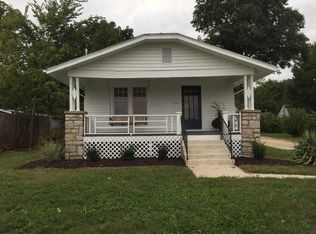 7622 Floyd St, Overland Park, KS 66204