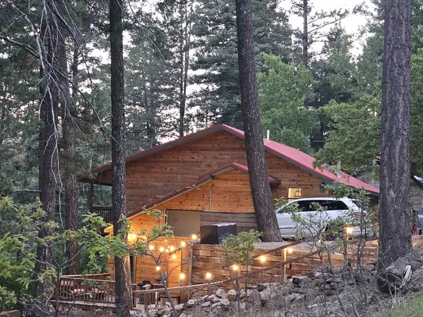801 Panther Ave, Cloudcroft, NM 88317