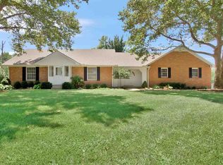 501 E Southeast Dr, Clearwater, KS 67026
