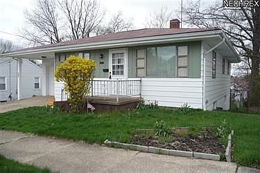 1st image of 303 E Hopocan Ave
