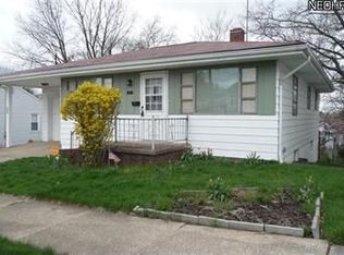 303 E Hopocan Ave, Barberton, OH