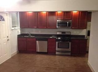 4027 W Crystal St #G, Chicago, IL 60651
