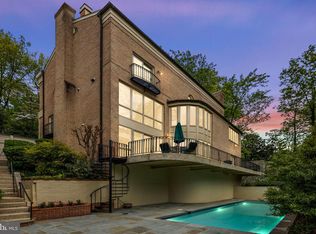 4500 Foxhall Cres NW, Washington, DC 20007