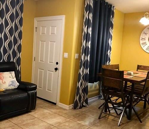 2nd image of 107 E Pike St #4