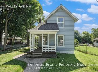 144 Valley Ave NW, Grand Rapids, MI 49504