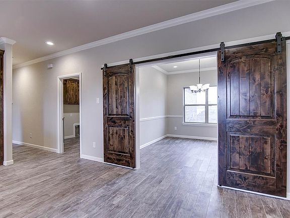 5th image of 7549 Blanchard Way